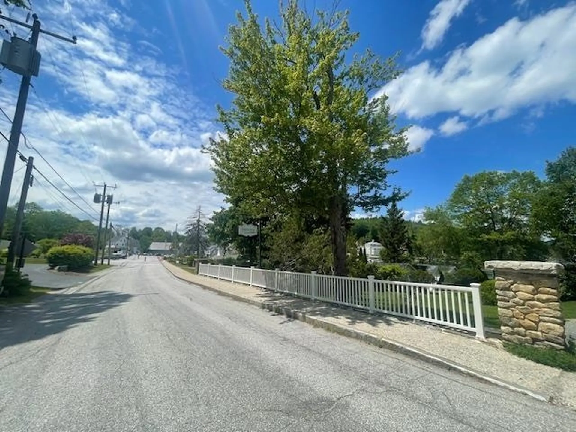 14 Lake Avenue Sunapee NH 03782