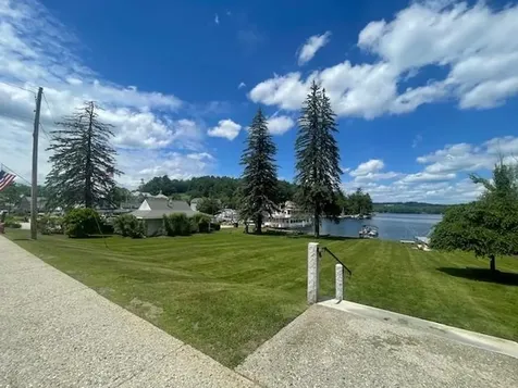 14 Lake Avenue Sunapee NH 03782