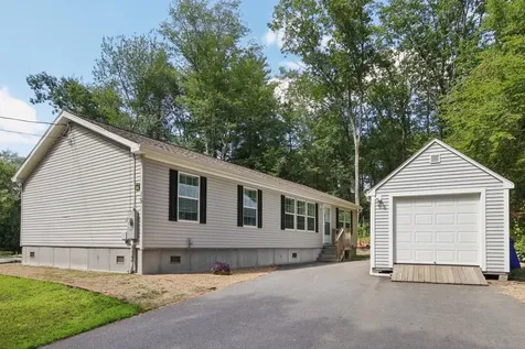 20 Beech Hill Road Exeter NH 03833