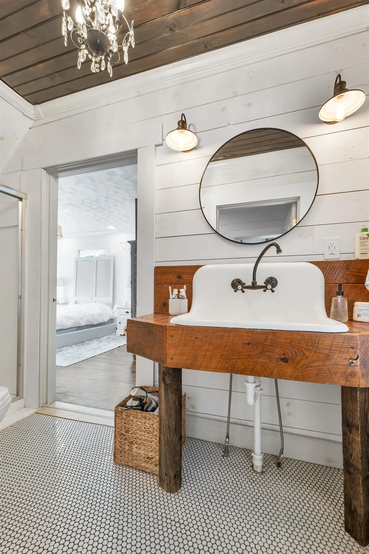 155 Middle Road Tuftonboro NH 03816