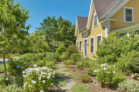 155 Middle Road Tuftonboro NH 03816