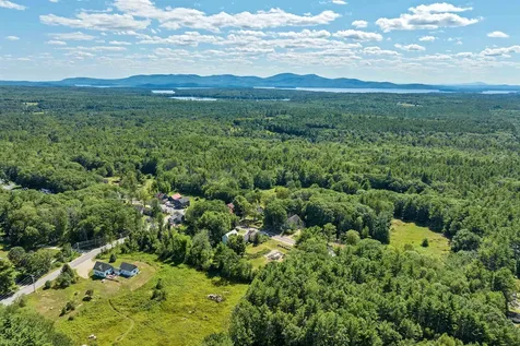 155 Middle Road Tuftonboro NH 03816