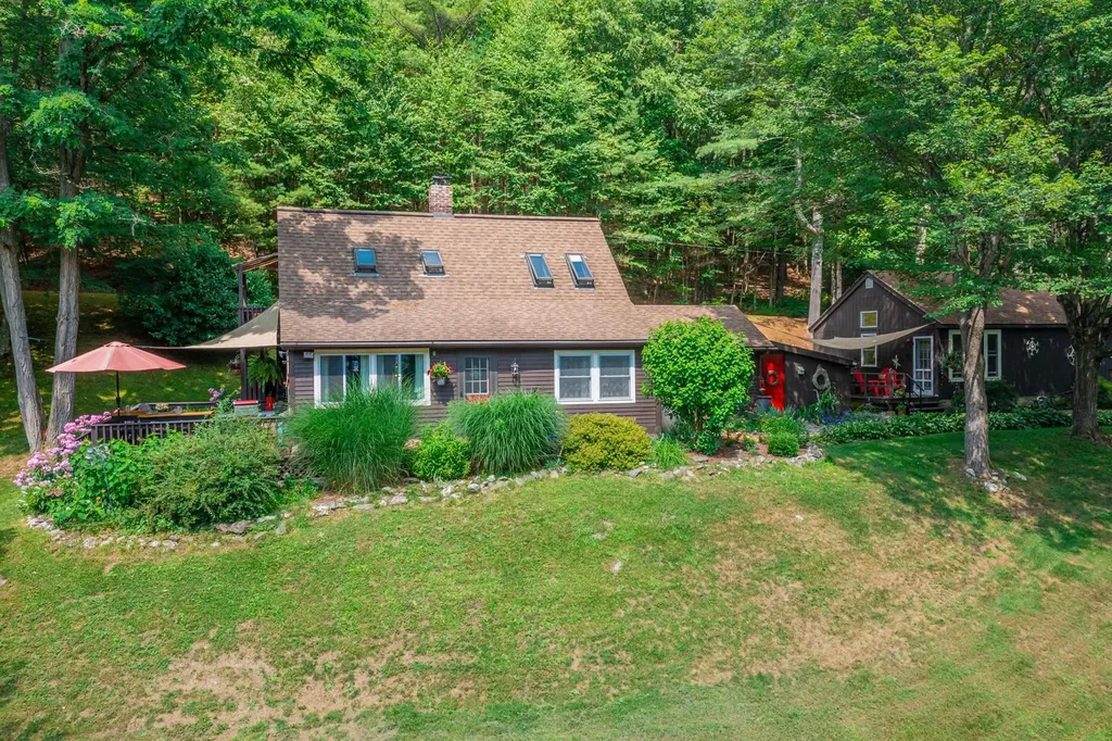 231 Tudor Road Sandgate VT 05250
