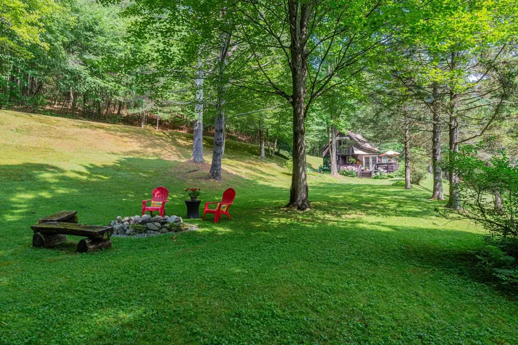 231 Tudor Road Sandgate VT 05250