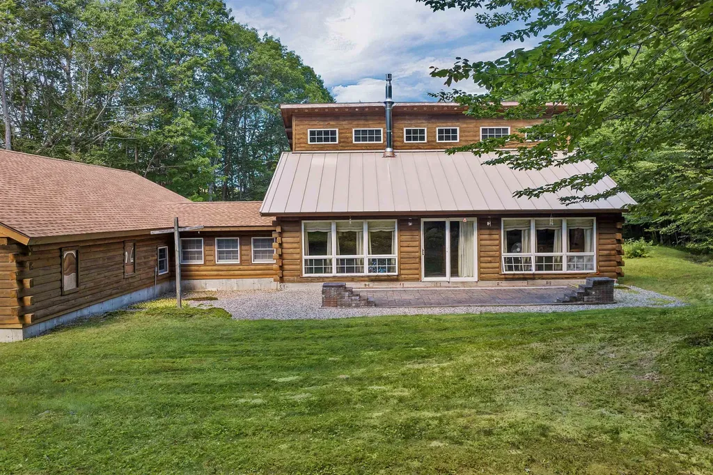 29 North Wolfeboro Road Wolfeboro NH 03894