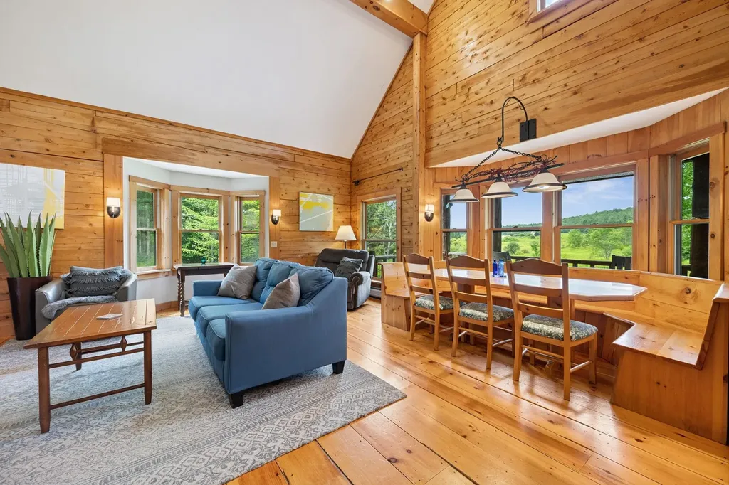 307 Lower Leriche Road Stowe VT 05672