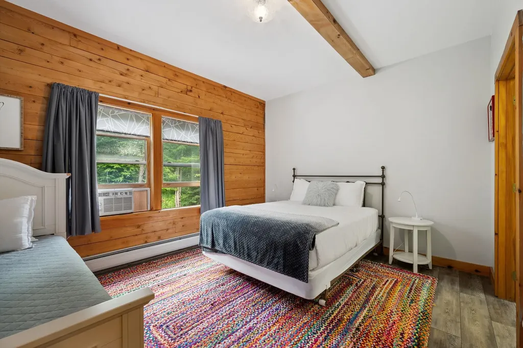 307 Lower Leriche Road Stowe VT 05672