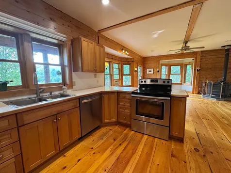 307 Lower Leriche Road Stowe VT 05672