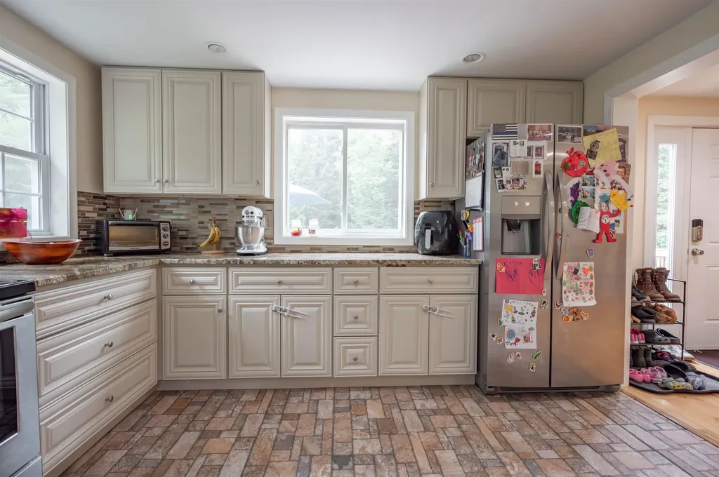 140 Robert Rogers Road Dunbarton NH 03046
