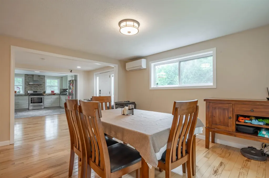 140 Robert Rogers Road Dunbarton NH 03046