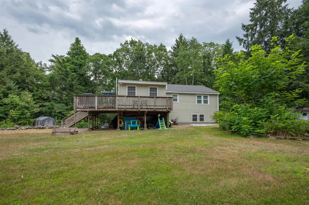 140 Robert Rogers Road Dunbarton NH 03046