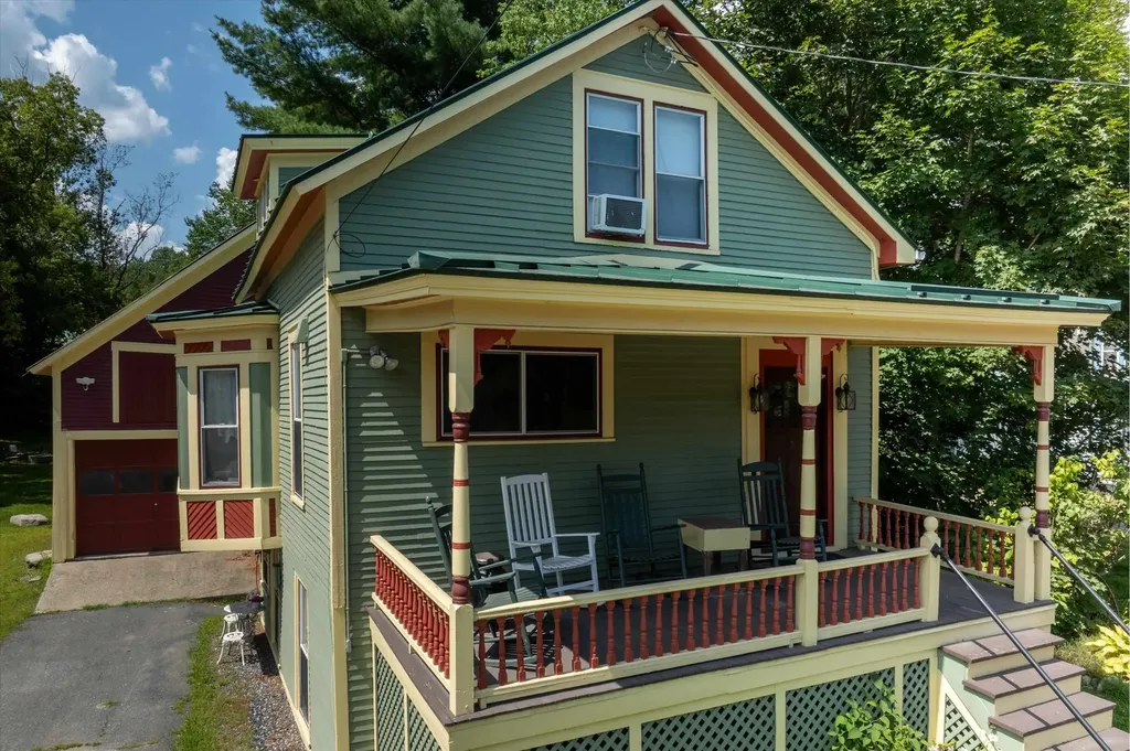 663 Depot Street Chester VT 05143