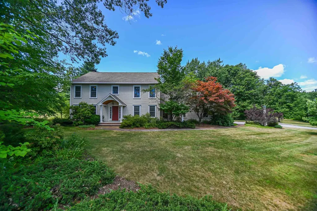 5 Asa Drive Bow NH 03304