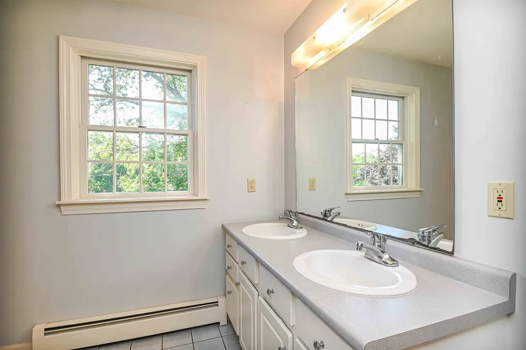 5 Asa Drive Bow NH 03304