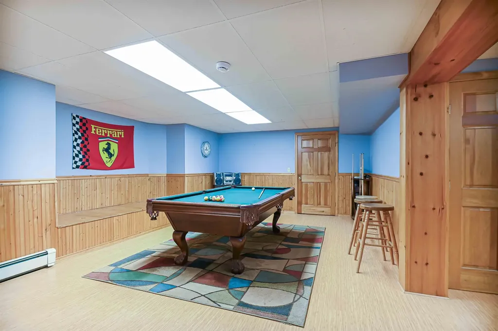 5 Asa Drive Bow NH 03304