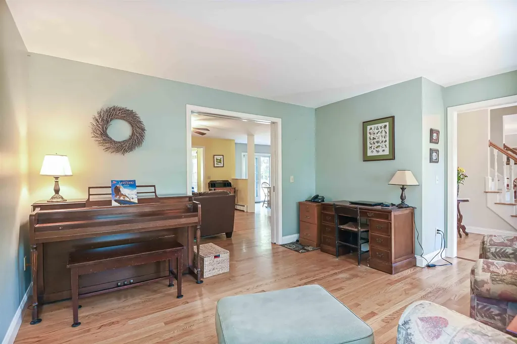 5 Asa Drive Bow NH 03304