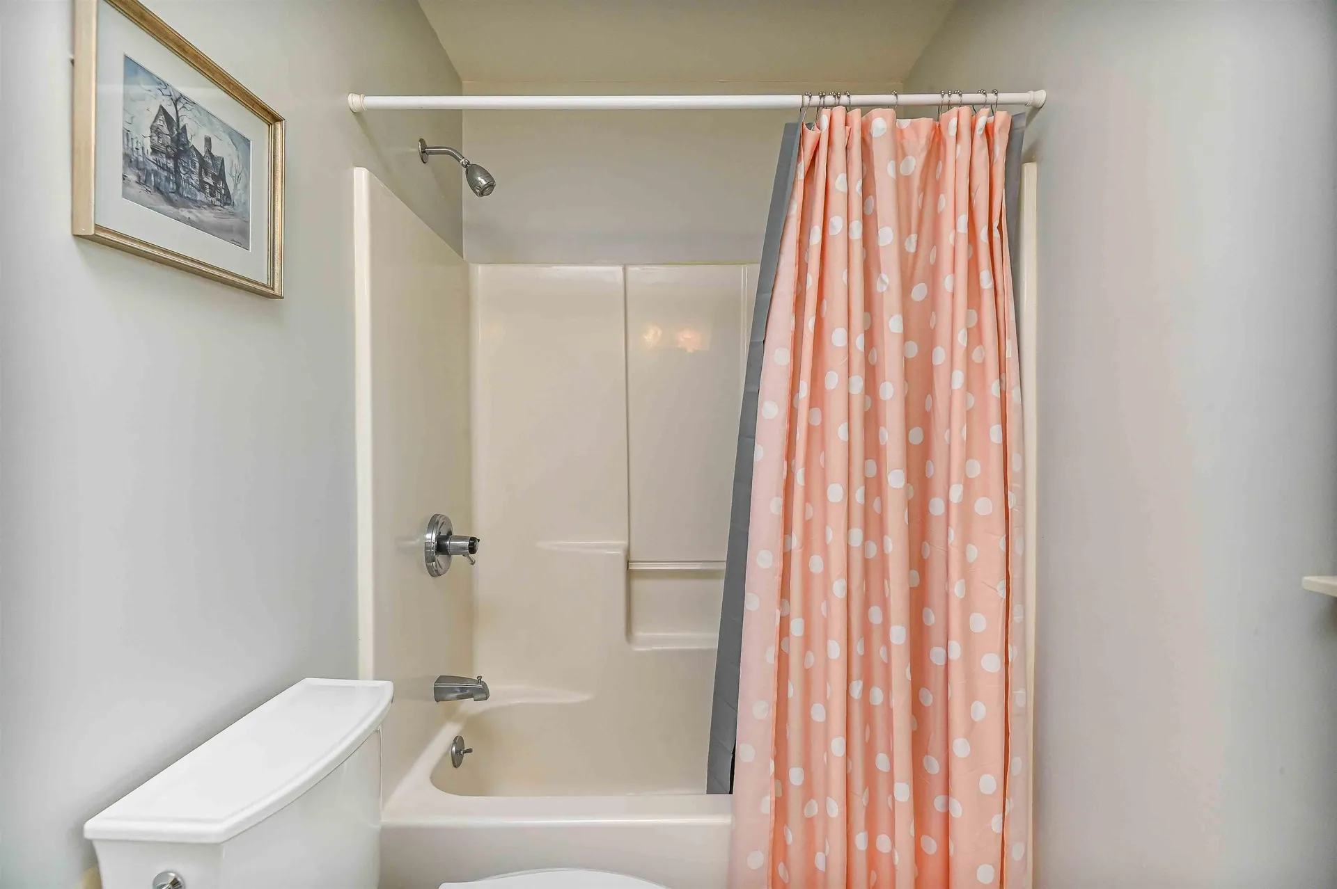 5 Asa Drive Bow NH 03304