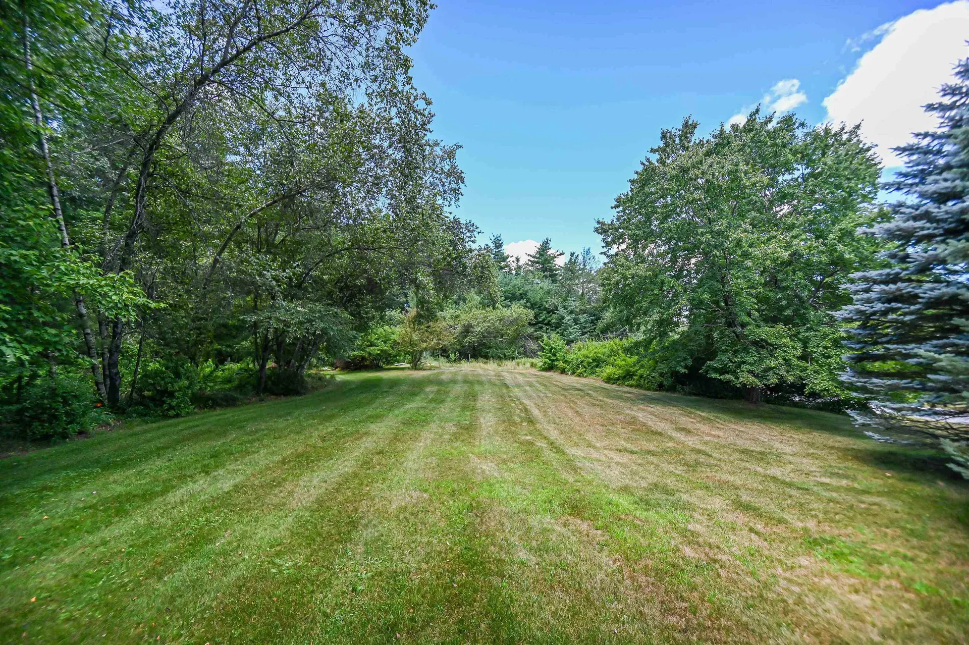 5 Asa Drive Bow NH 03304