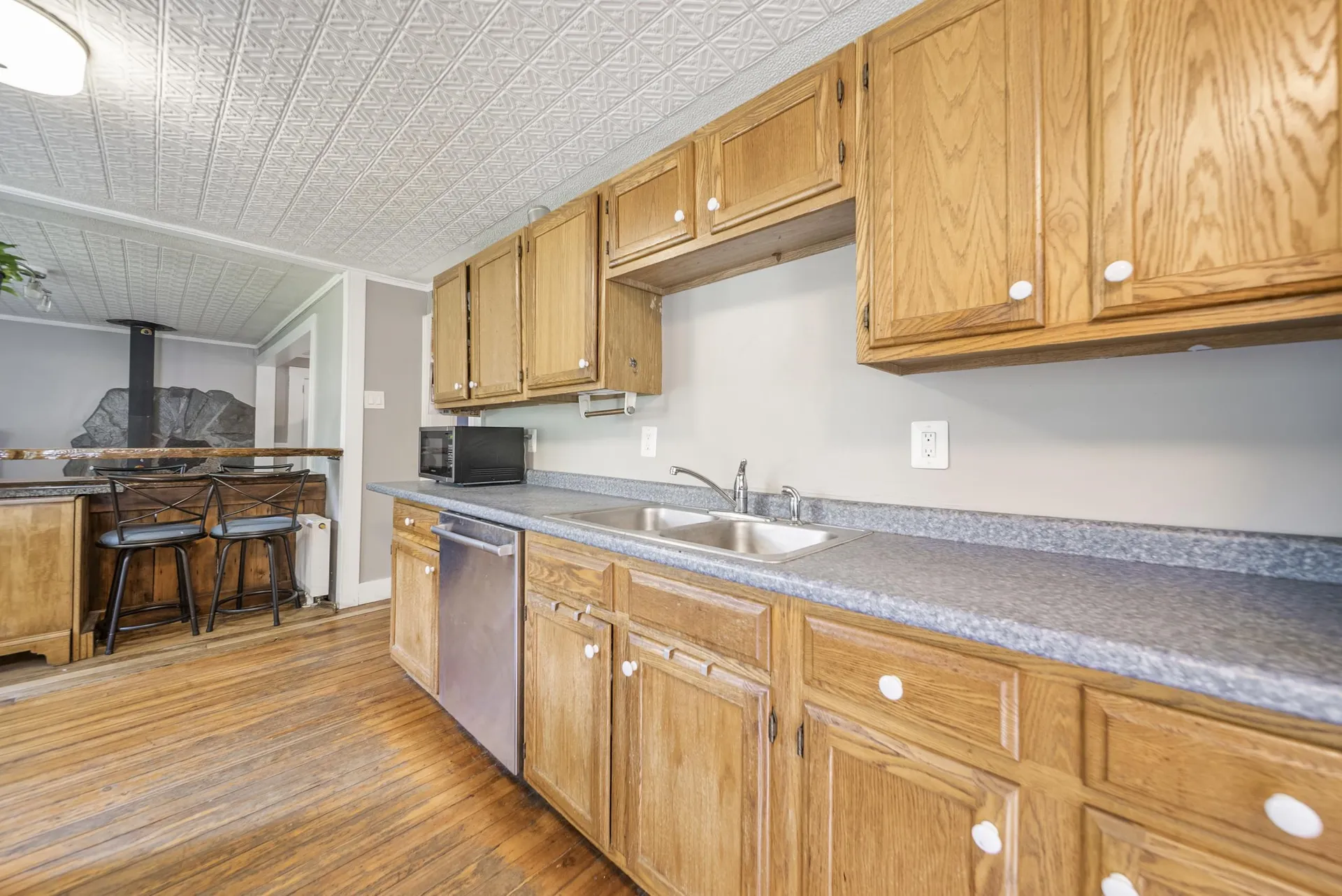 32 Union Street Hillsborough NH 03244