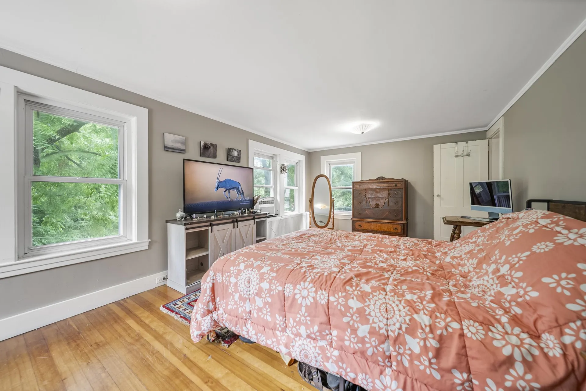 32 Union Street Hillsborough NH 03244