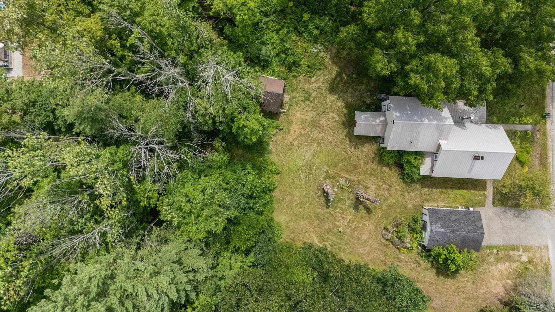 32 Union Street Hillsborough NH 03244