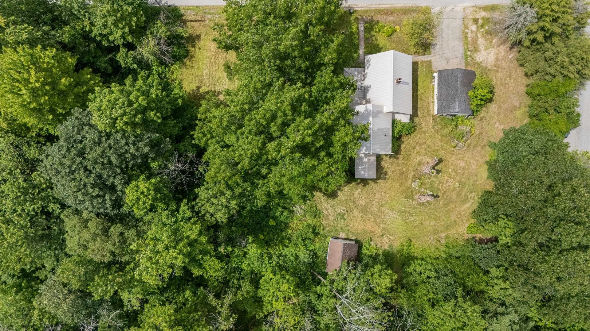 32 Union Street Hillsborough NH 03244