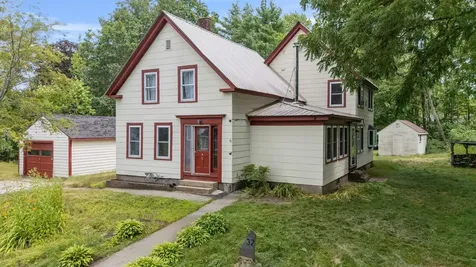 32 Union Street Hillsborough NH 03244
