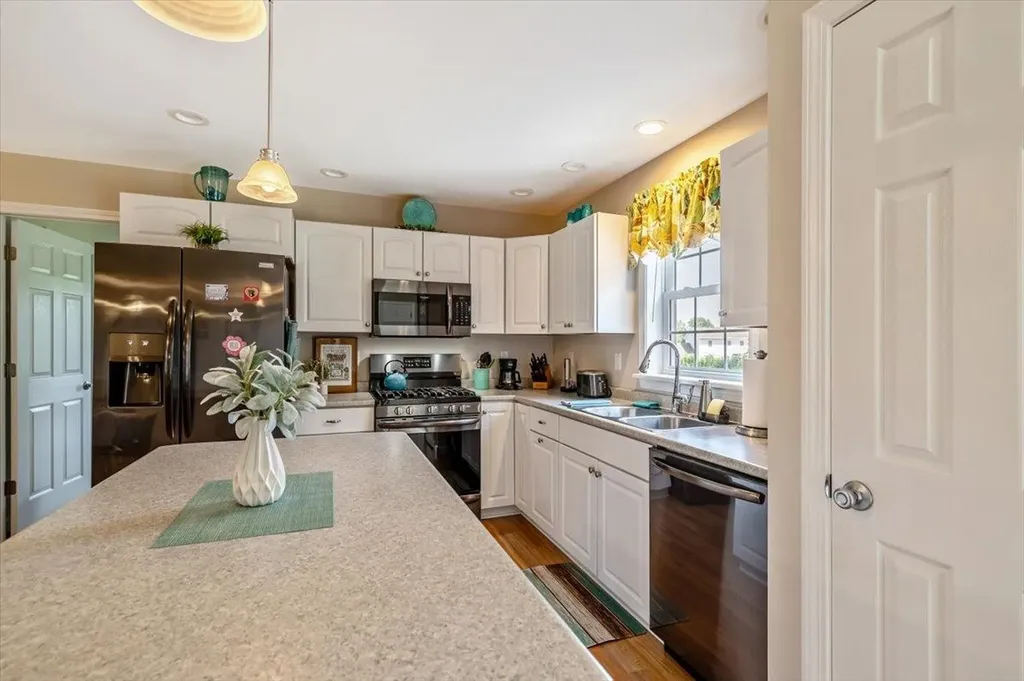 85 Dubuque Drive Grand Isle VT 05458