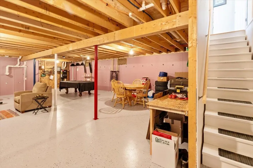 85 Dubuque Drive Grand Isle VT 05458