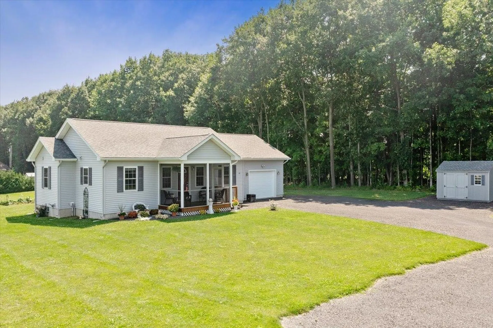 85 Dubuque Drive Grand Isle VT 05458