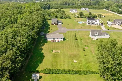 85 Dubuque Drive Grand Isle VT 05458