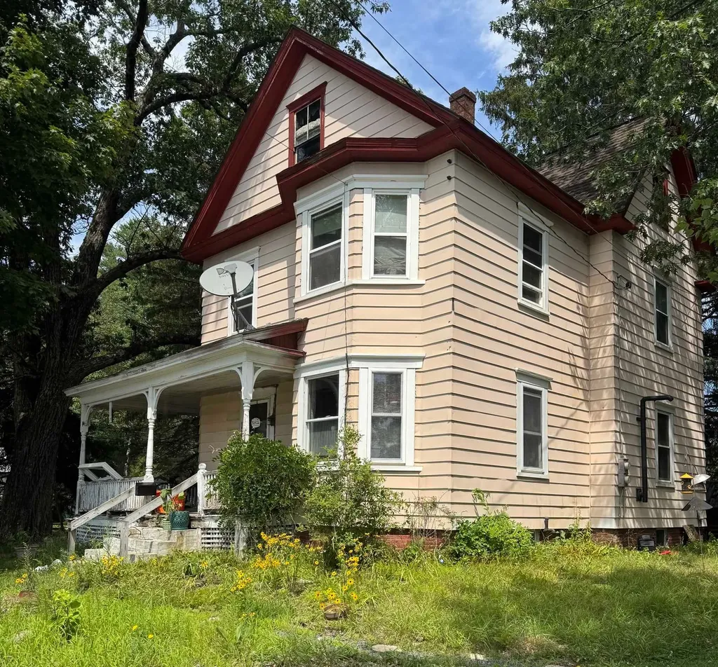 126 Park Street Northfield NH 03276