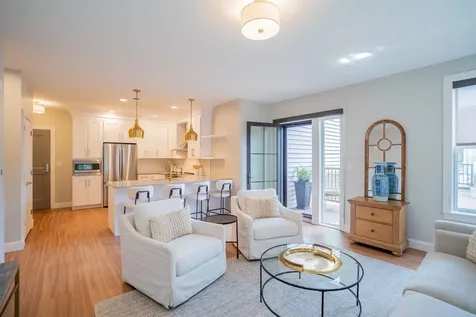 99 Foundry Place Portsmouth NH 03801