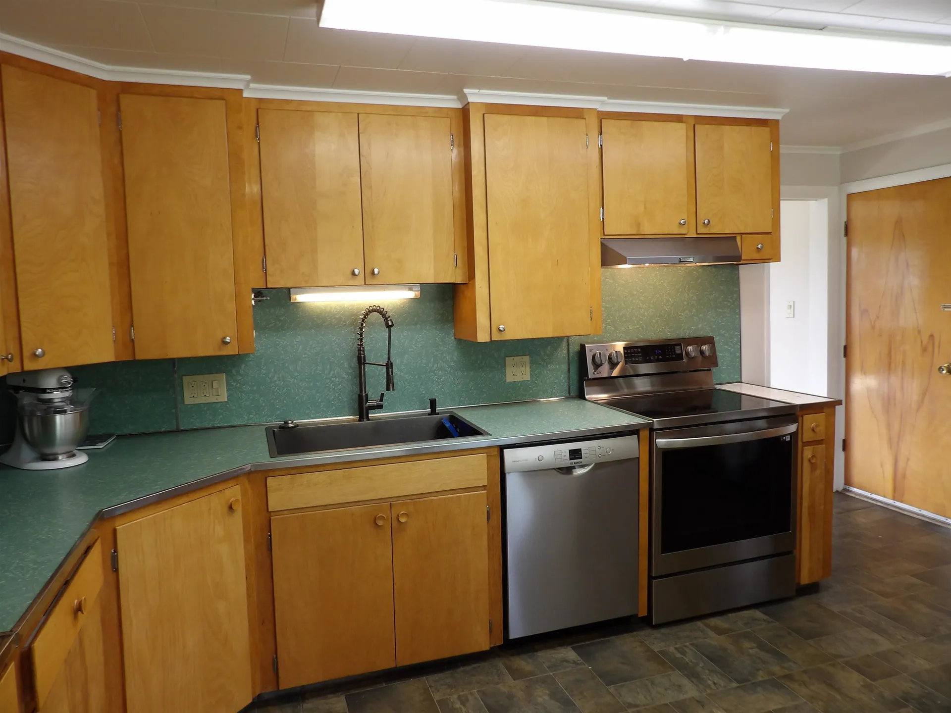 11 Southern Boulevard Rutland City VT 05701