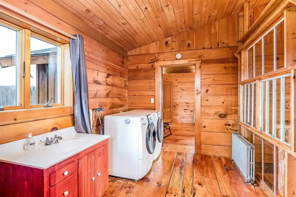 119 Parenteau Lane Westmore VT 05860