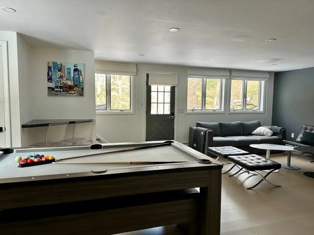 43 Cranberry Hill Road Winhall VT 05340
