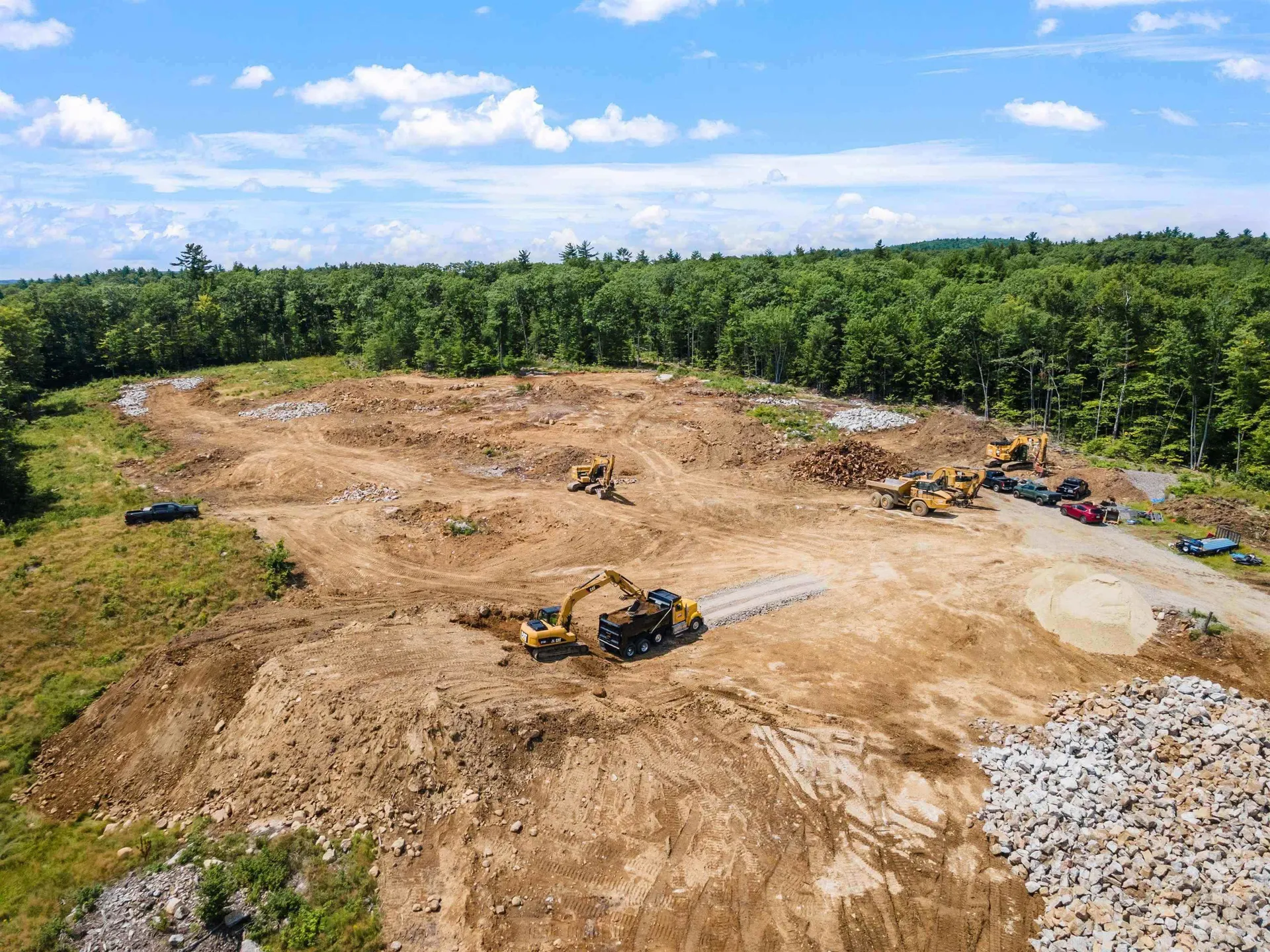 Endicott Street North Laconia NH 03246