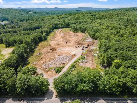 Endicott Street North Laconia NH 03246