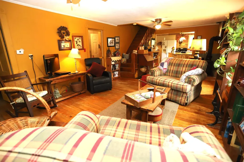 21 Rice Farm Lane Brownington VT 05860