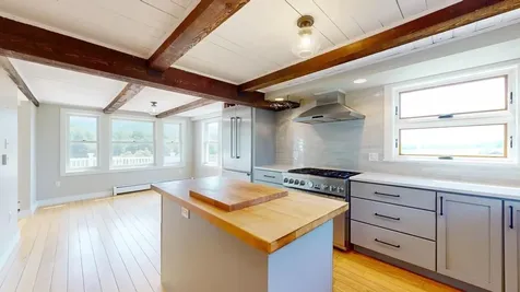 573 South Munger Street Middlebury VT 05753