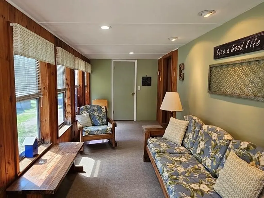 102 Old Walpole Road Keene NH 03431