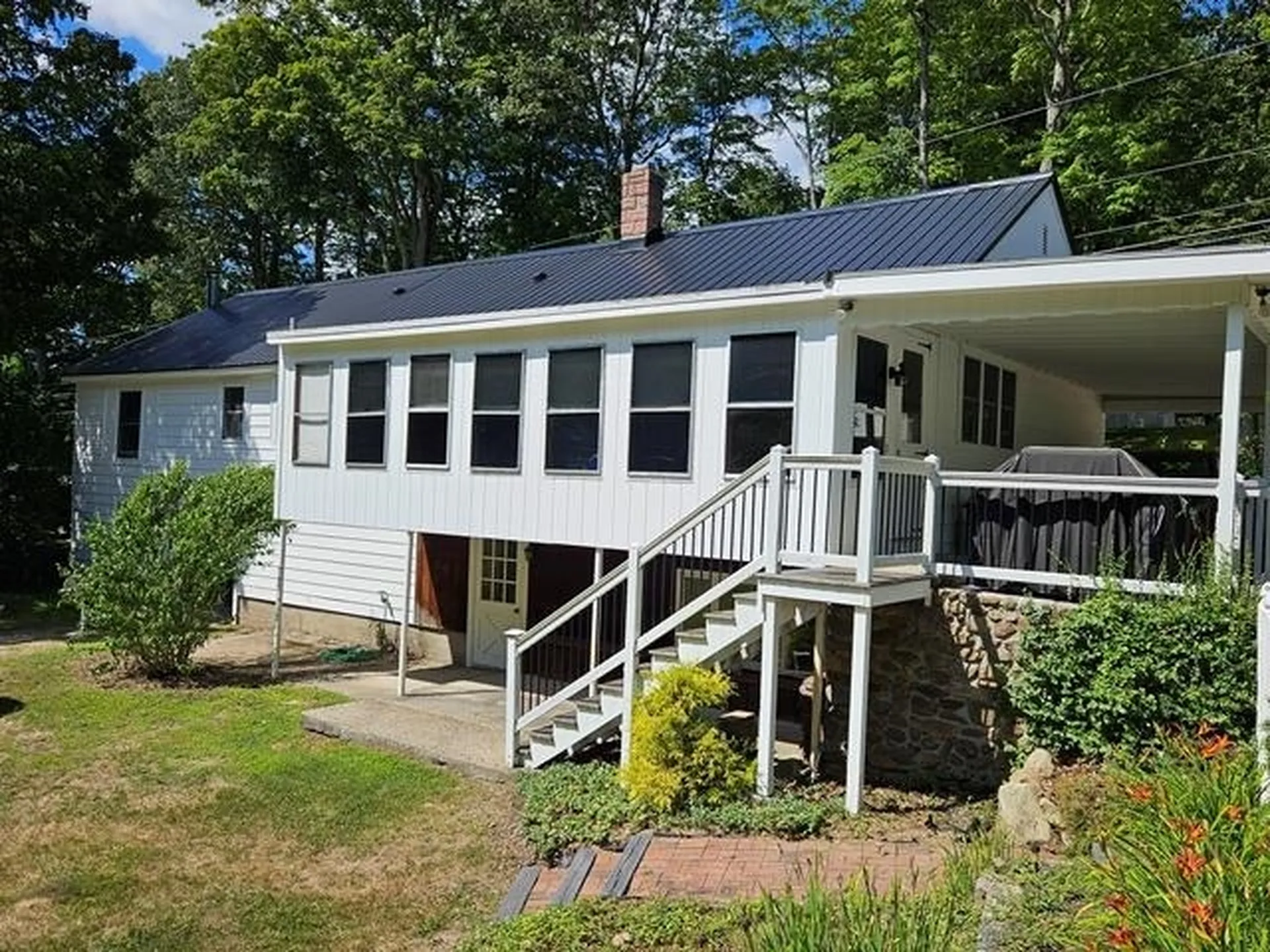 102 Old Walpole Road Keene NH 03431