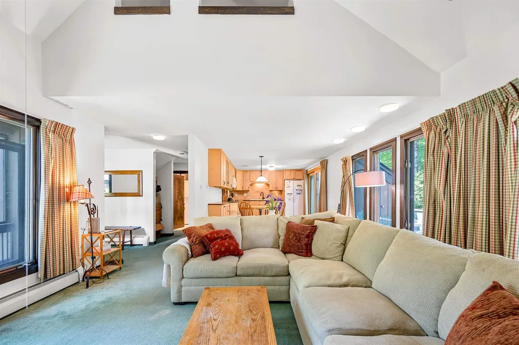 4623 Battleground Road Fayston VT 05673