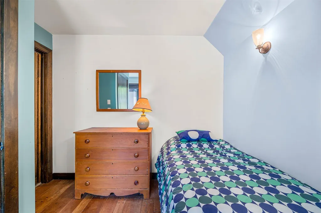 4623 Battleground Road Fayston VT 05673