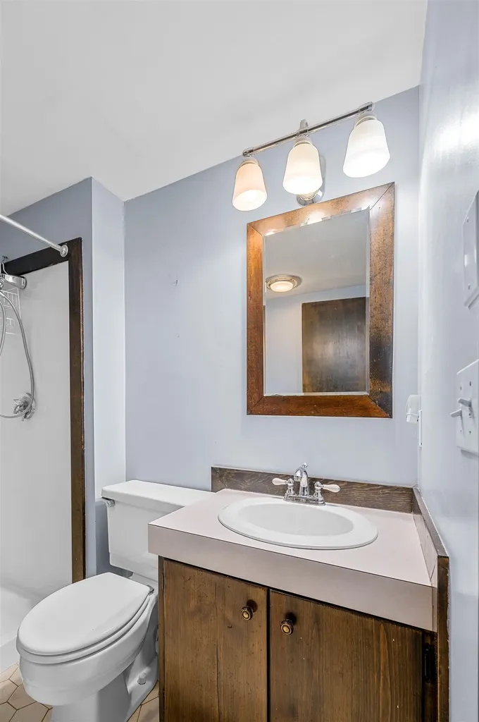 4623 Battleground Road Fayston VT 05673