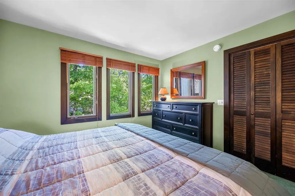 4623 Battleground Road Fayston VT 05673