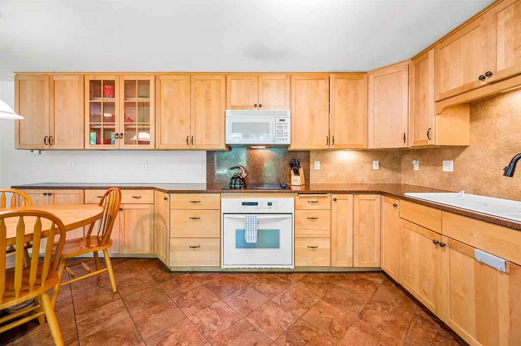 4623 Battleground Road Fayston VT 05673