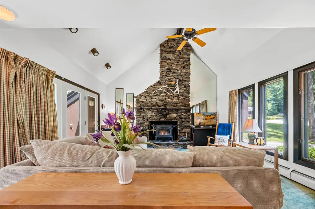 4623 Battleground Road Fayston VT 05673