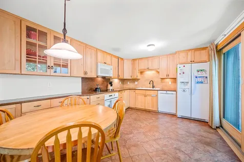 4623 Battleground Road Fayston VT 05673