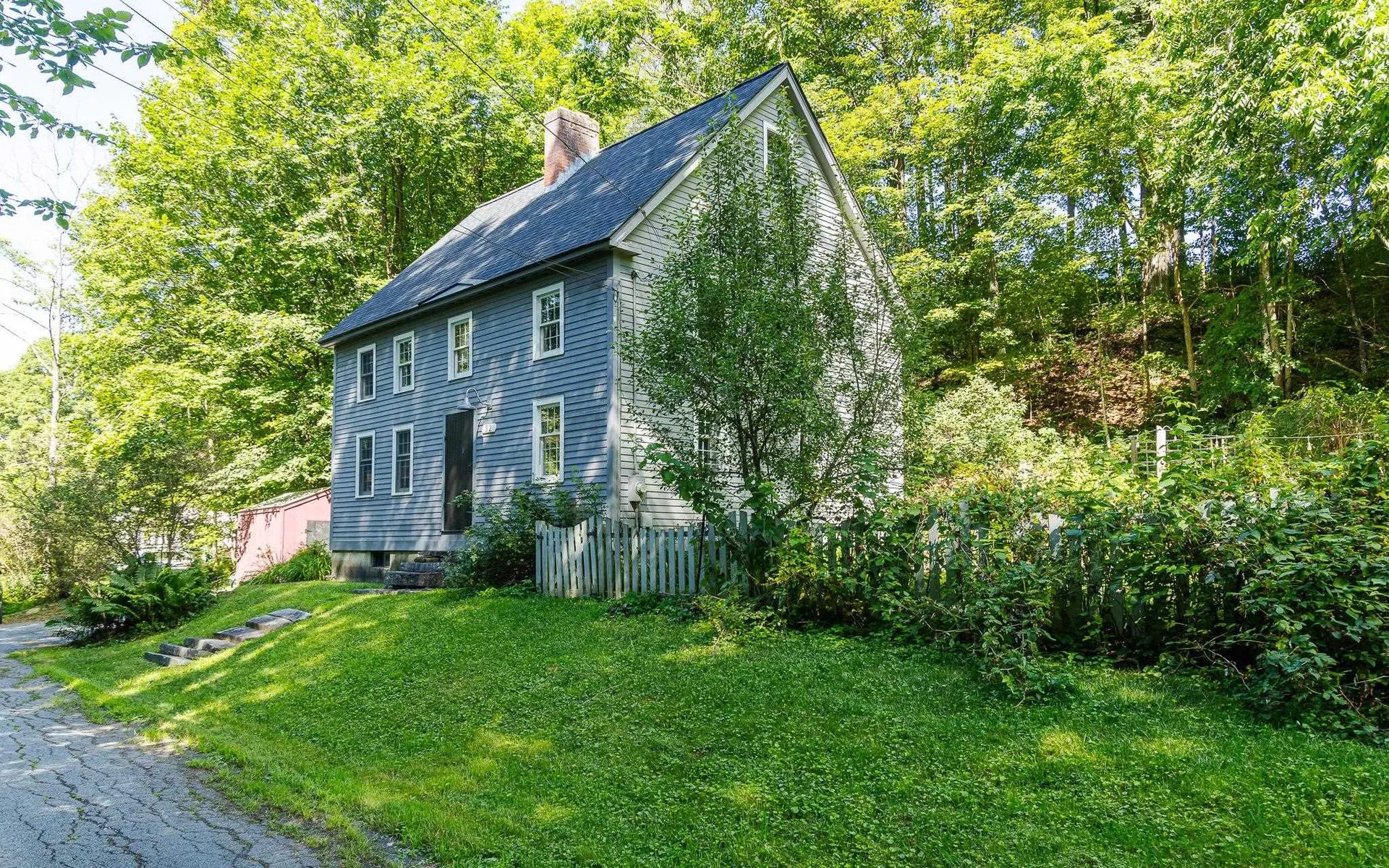 32 Summer Street Alstead NH 03602